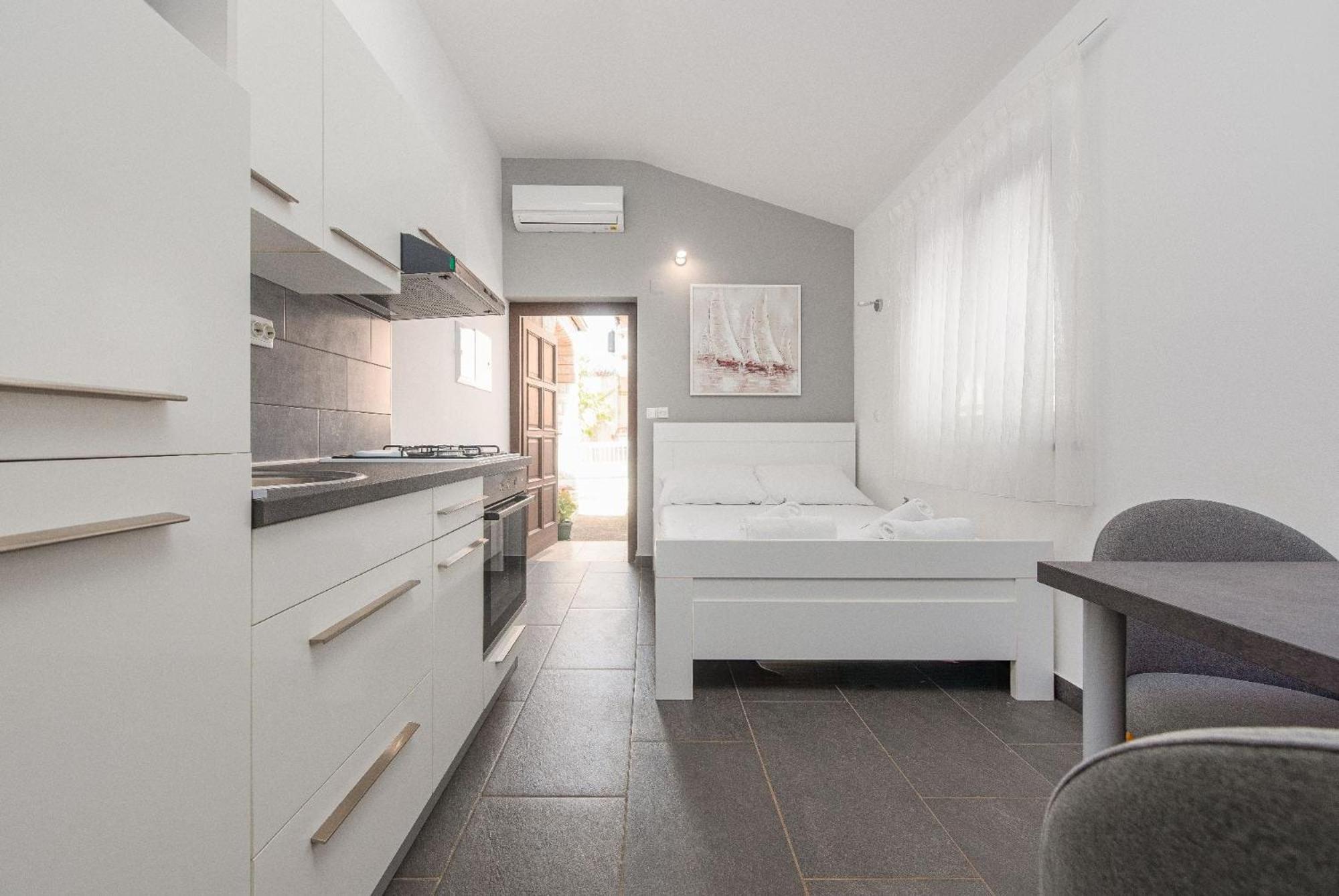 Studio Apartman Vir Zewnętrze zdjęcie